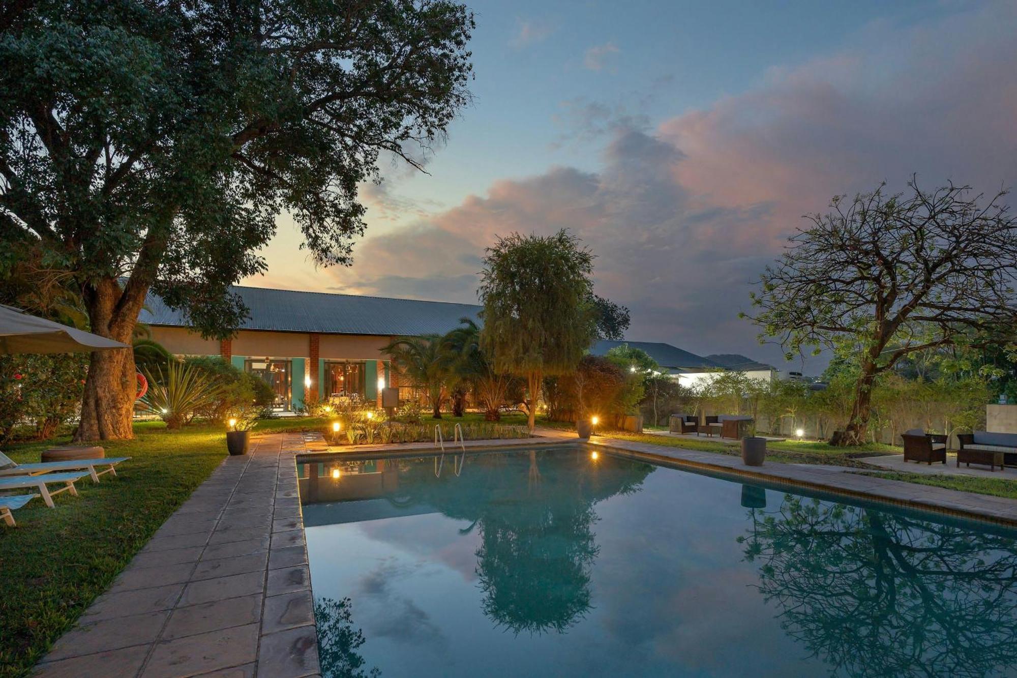 Protea Hotel By Marriott Ndola Exterior photo